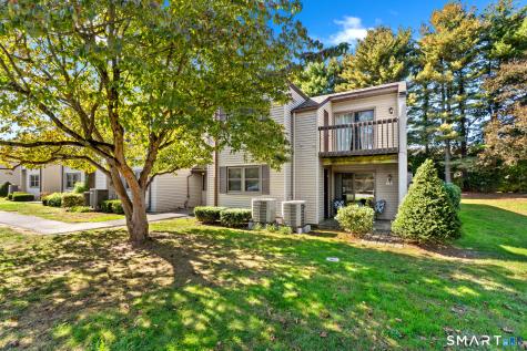609 Twin Circle Drive South Windsor CT 06074
