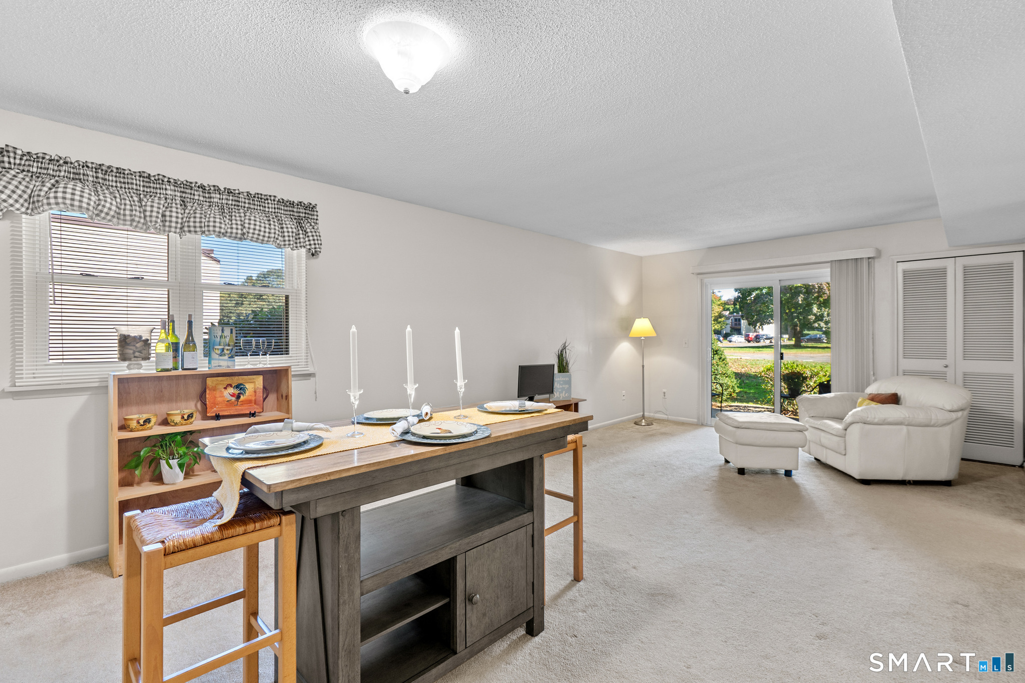 609 Twin Circle Drive South Windsor CT 06074