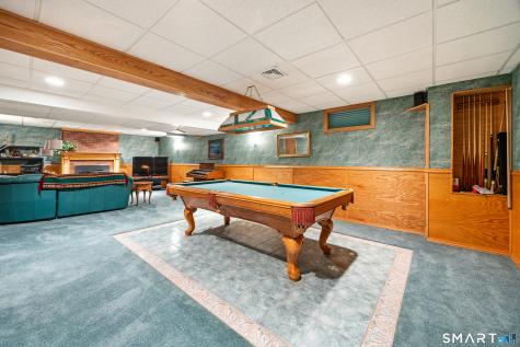 2 Saxon Woods Court Cheshire CT 06410