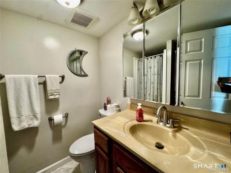 53 Jefferson Oval Yorktown NY 10598