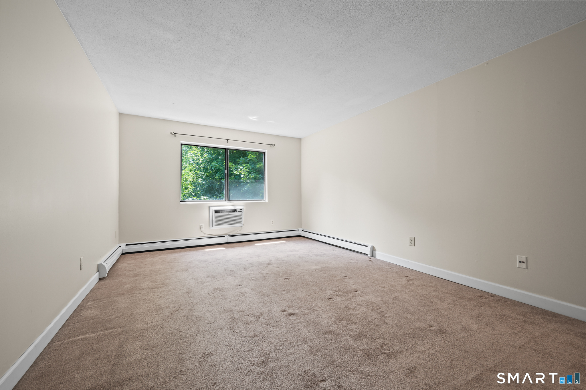 565 Talcottville Road Vernon CT 06066