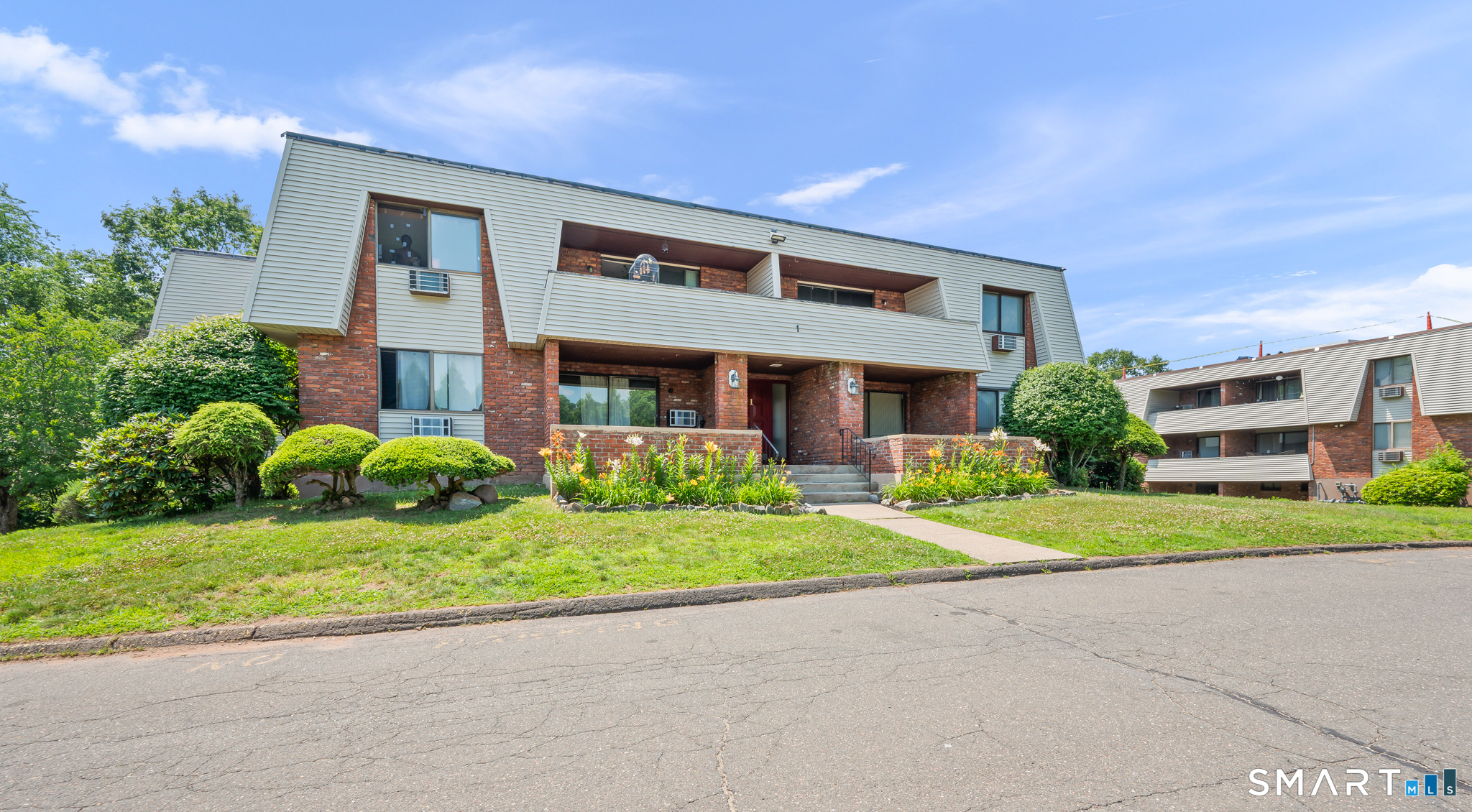 565 Talcottville Road Vernon CT 06066