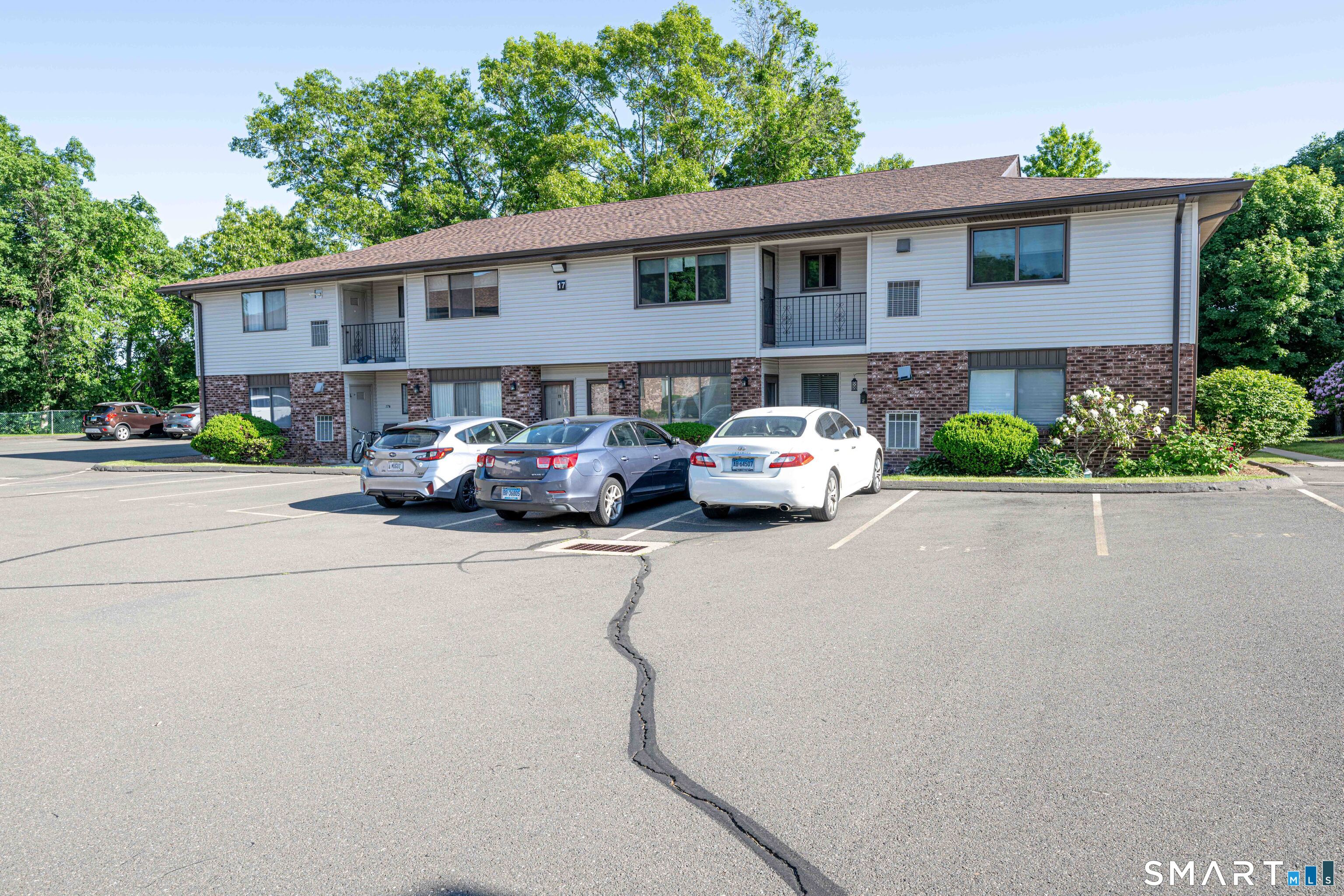 140 Thompson Street East Haven CT 06513