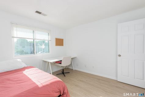 140 Thompson Street East Haven CT 06513