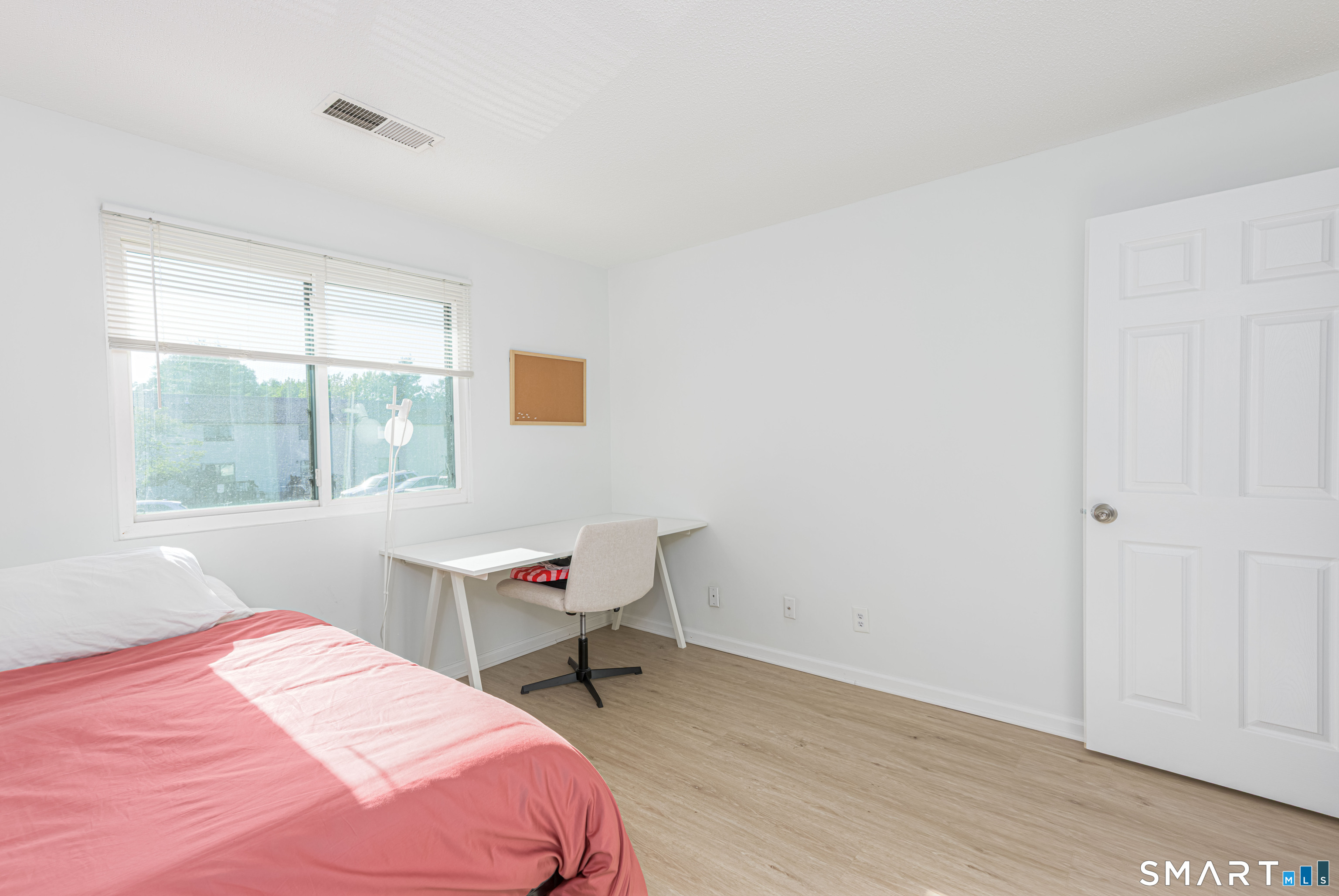 140 Thompson Street East Haven CT 06513