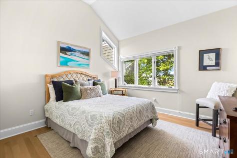 13 Salt Meadow Lane Branford CT 06405