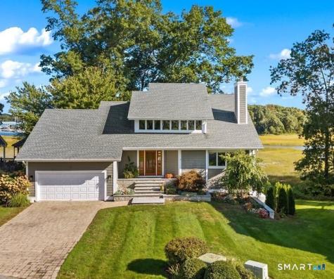 13 Salt Meadow Lane Branford CT 06405
