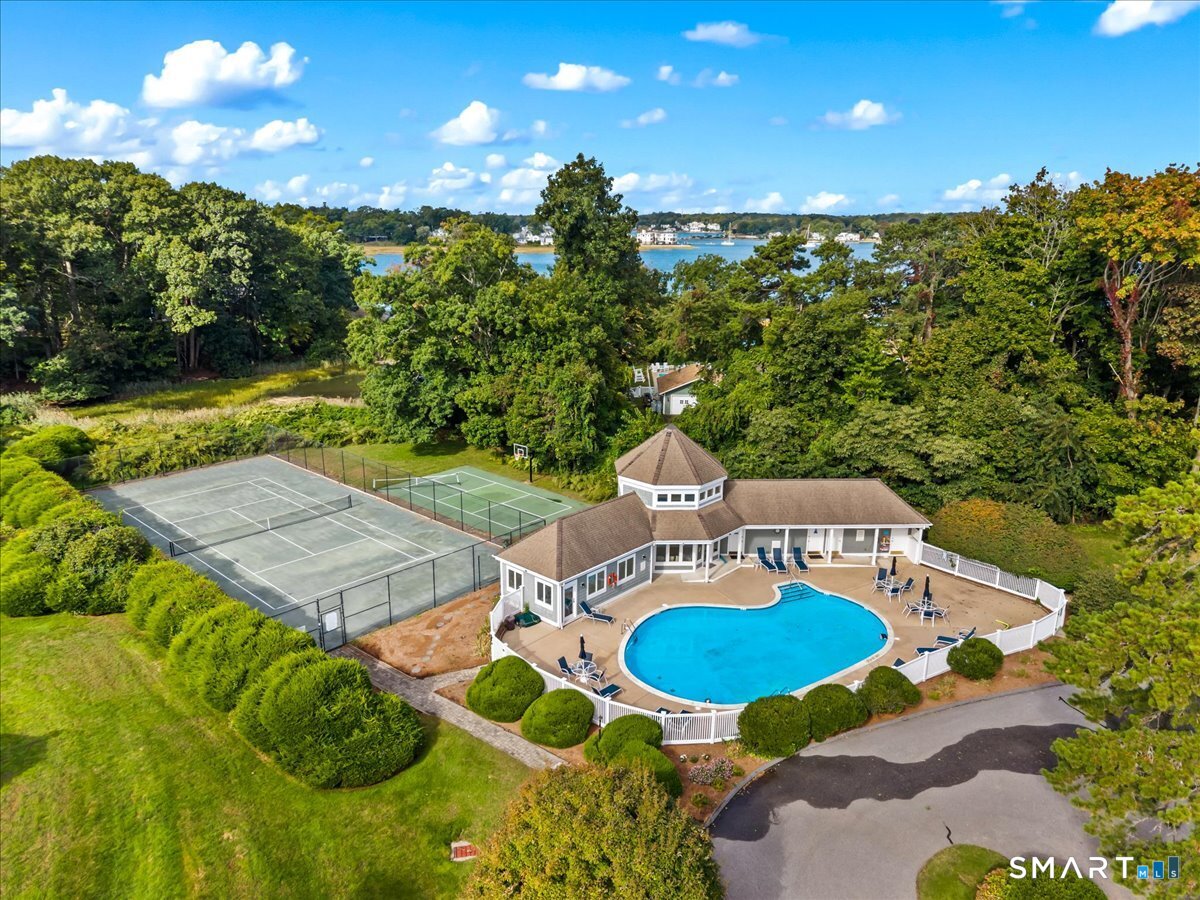 13 Salt Meadow Lane Branford CT 06405