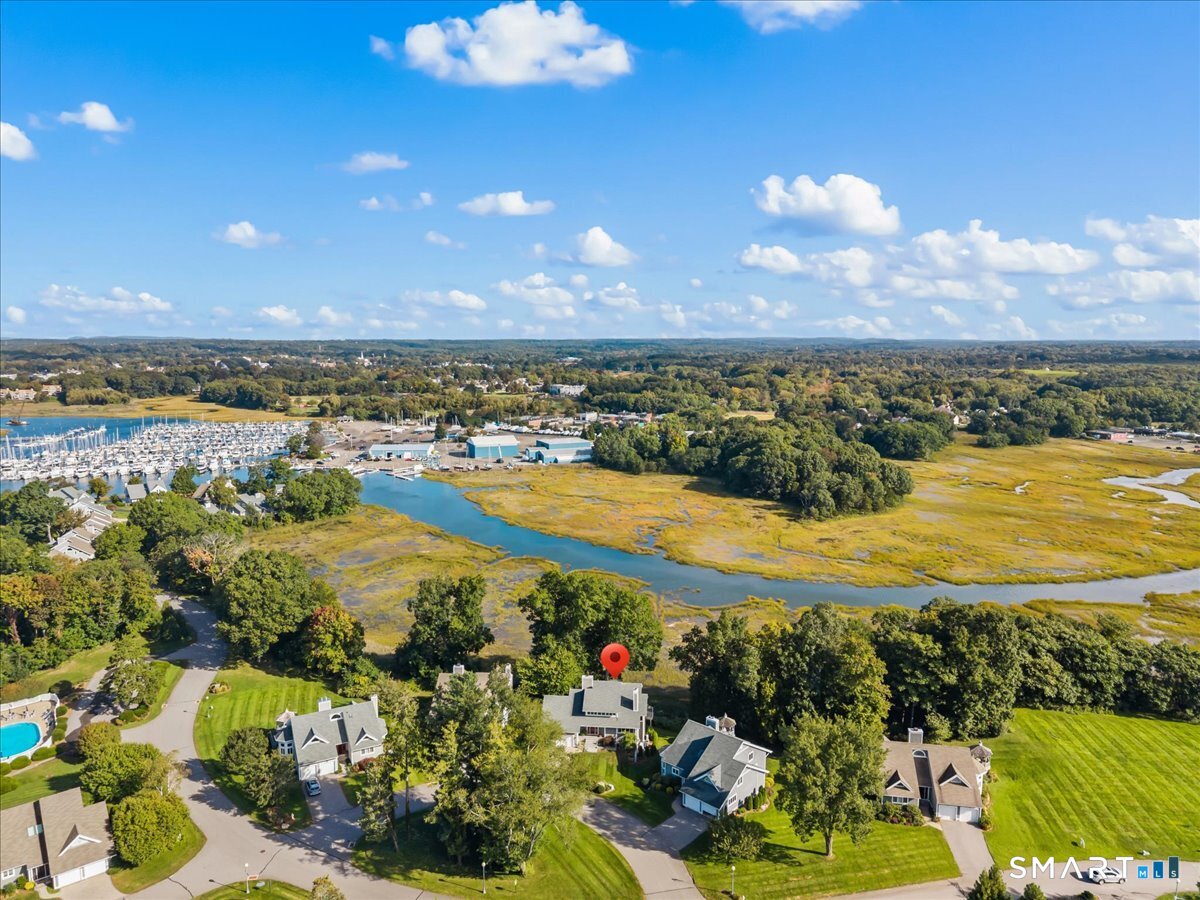 13 Salt Meadow Lane Branford CT 06405