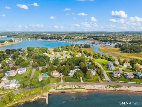 13 Salt Meadow Lane Branford CT 06405