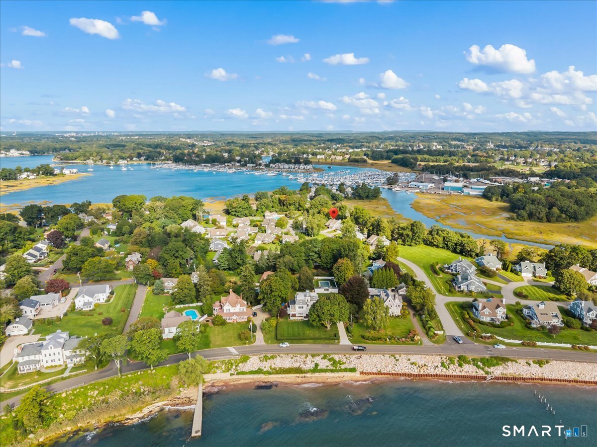 13 Salt Meadow Lane Branford CT 06405