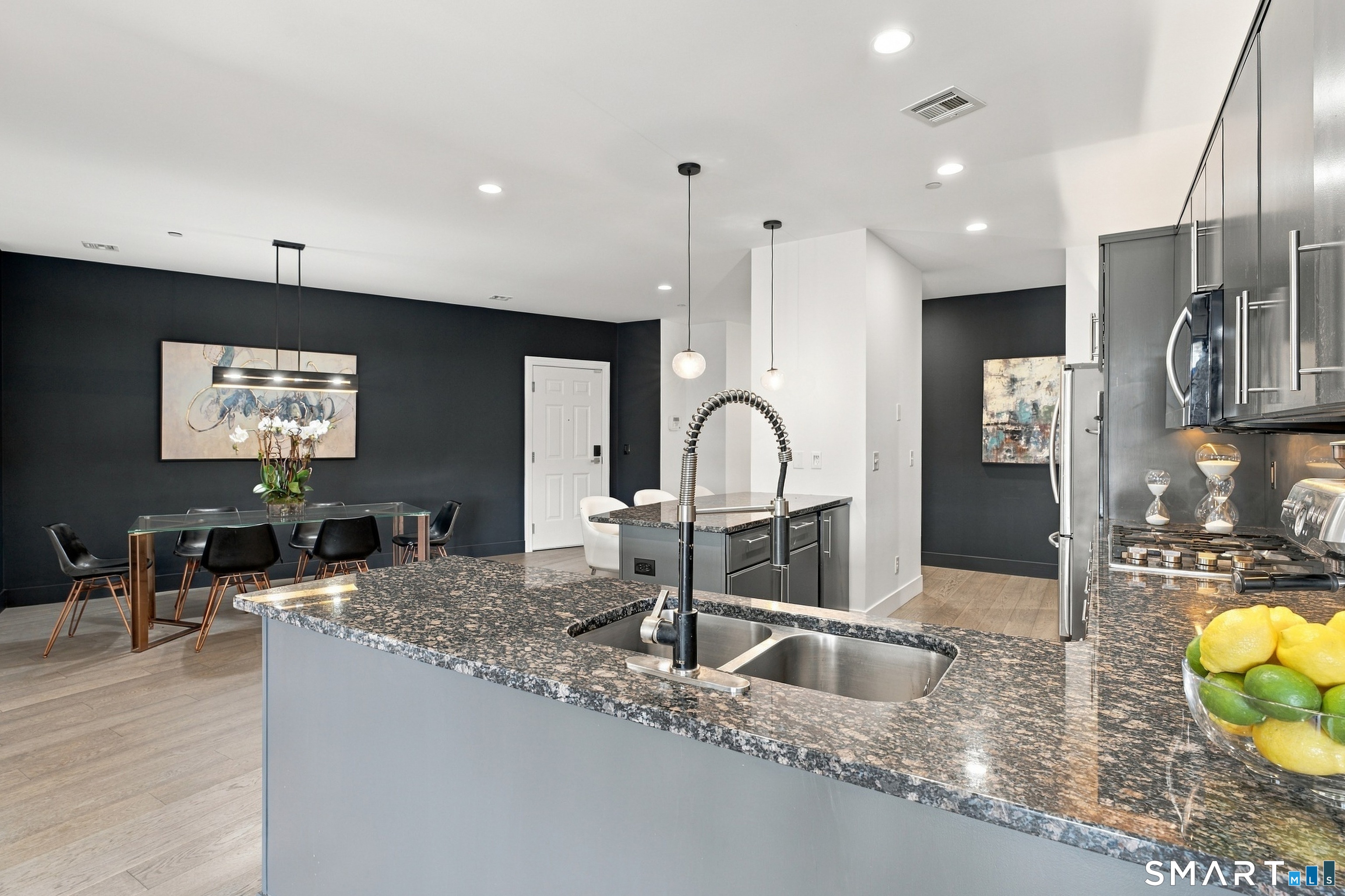 60 Maple Street Branford CT 06405