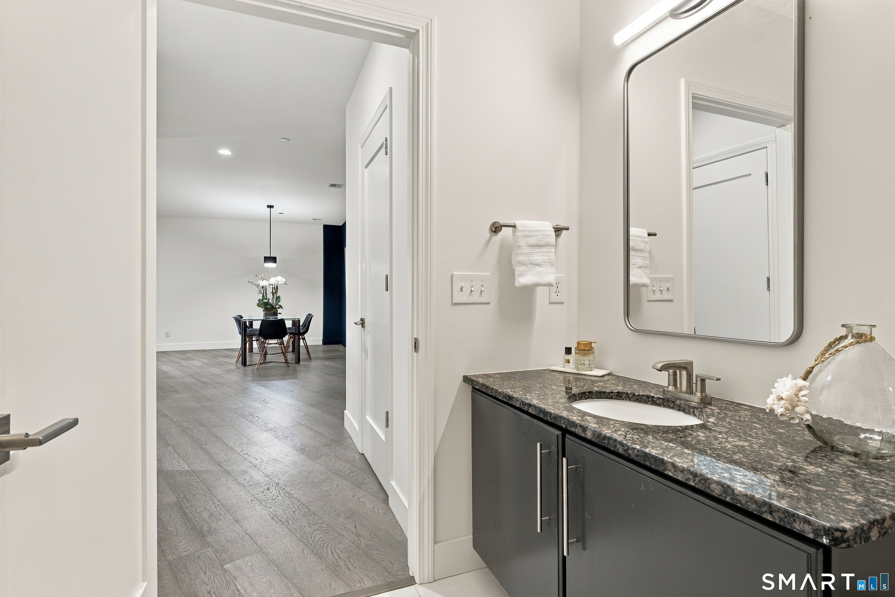 60 Maple Street Branford CT 06405