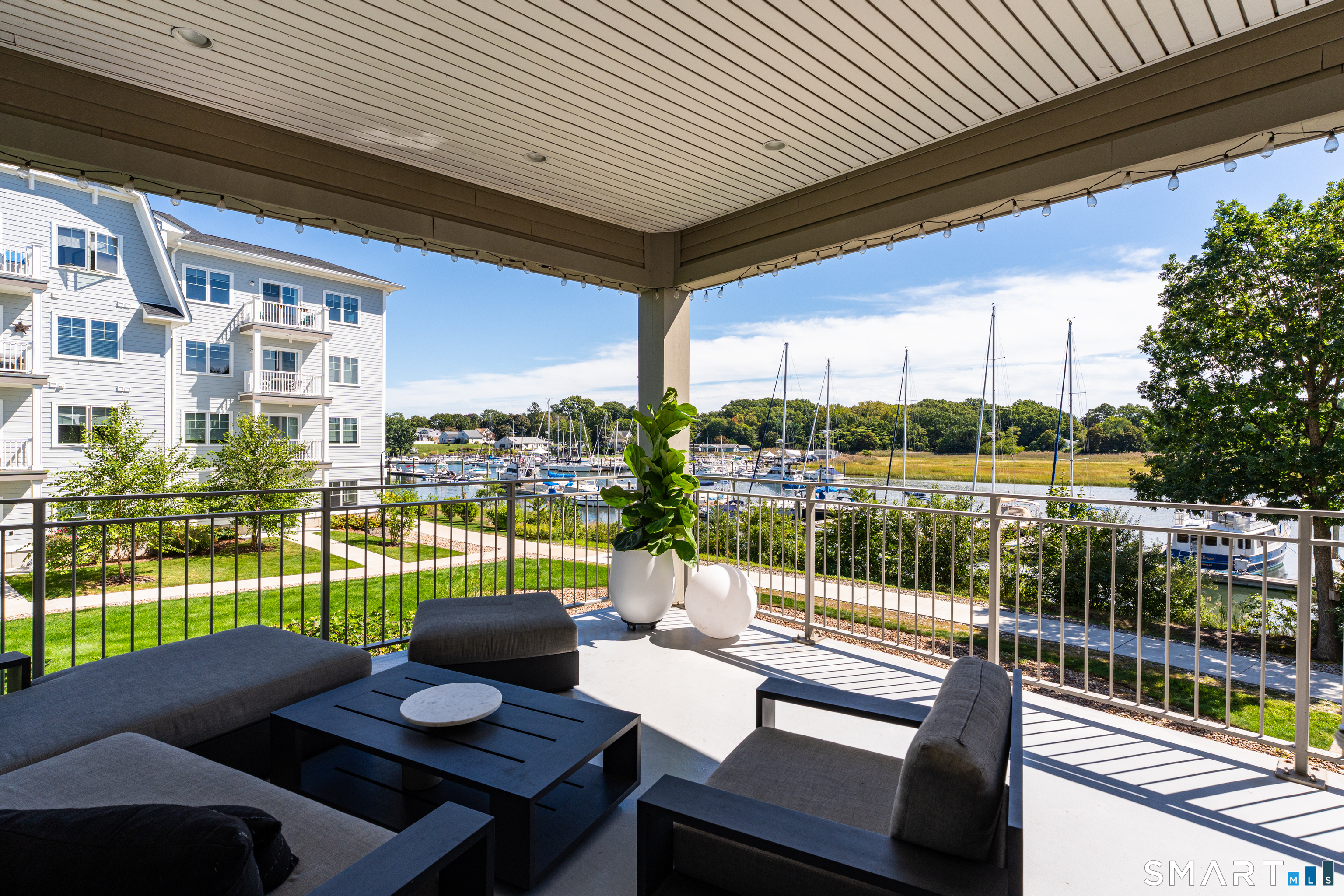 60 Maple Street Branford CT 06405