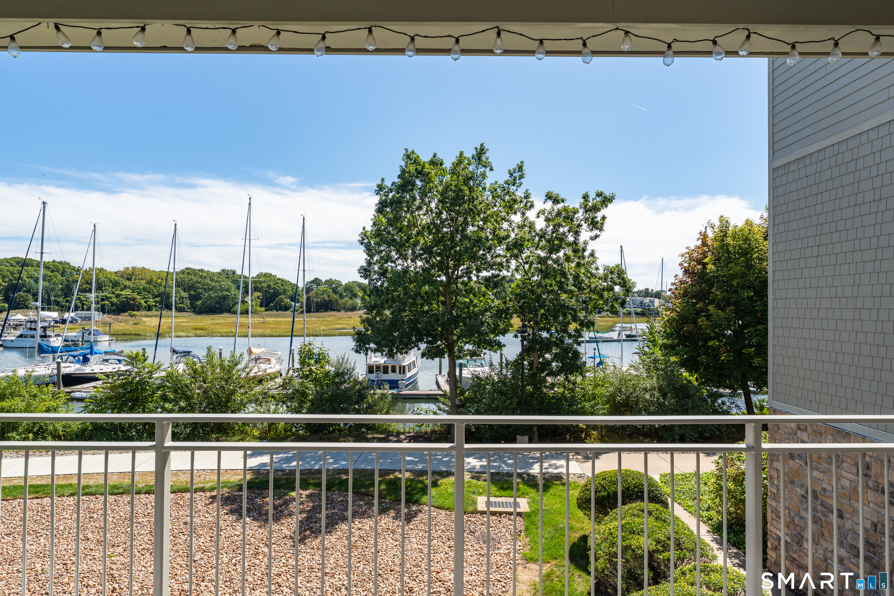 60 Maple Street Branford CT 06405