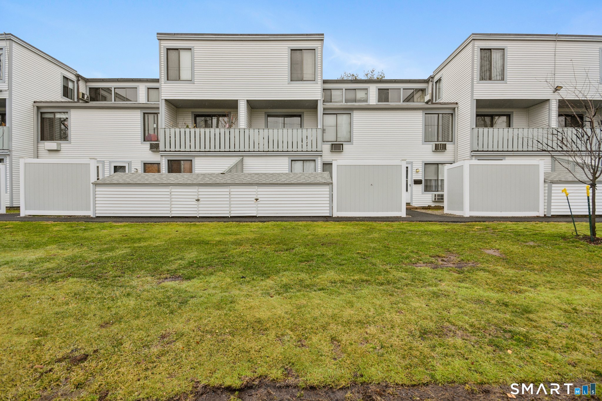6 Hamre Lane Branford CT 06405