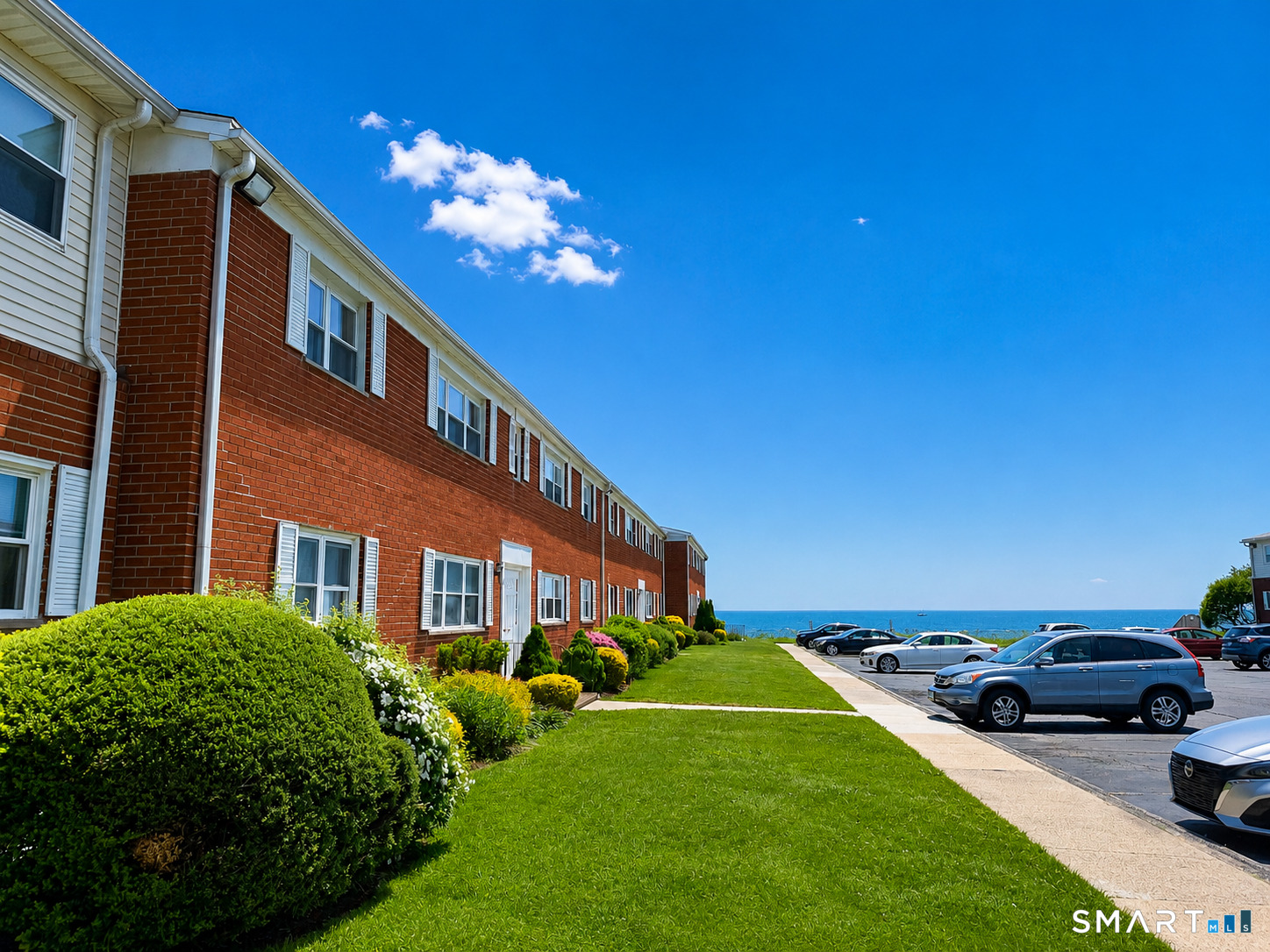 83 East Broadway Milford CT 06460