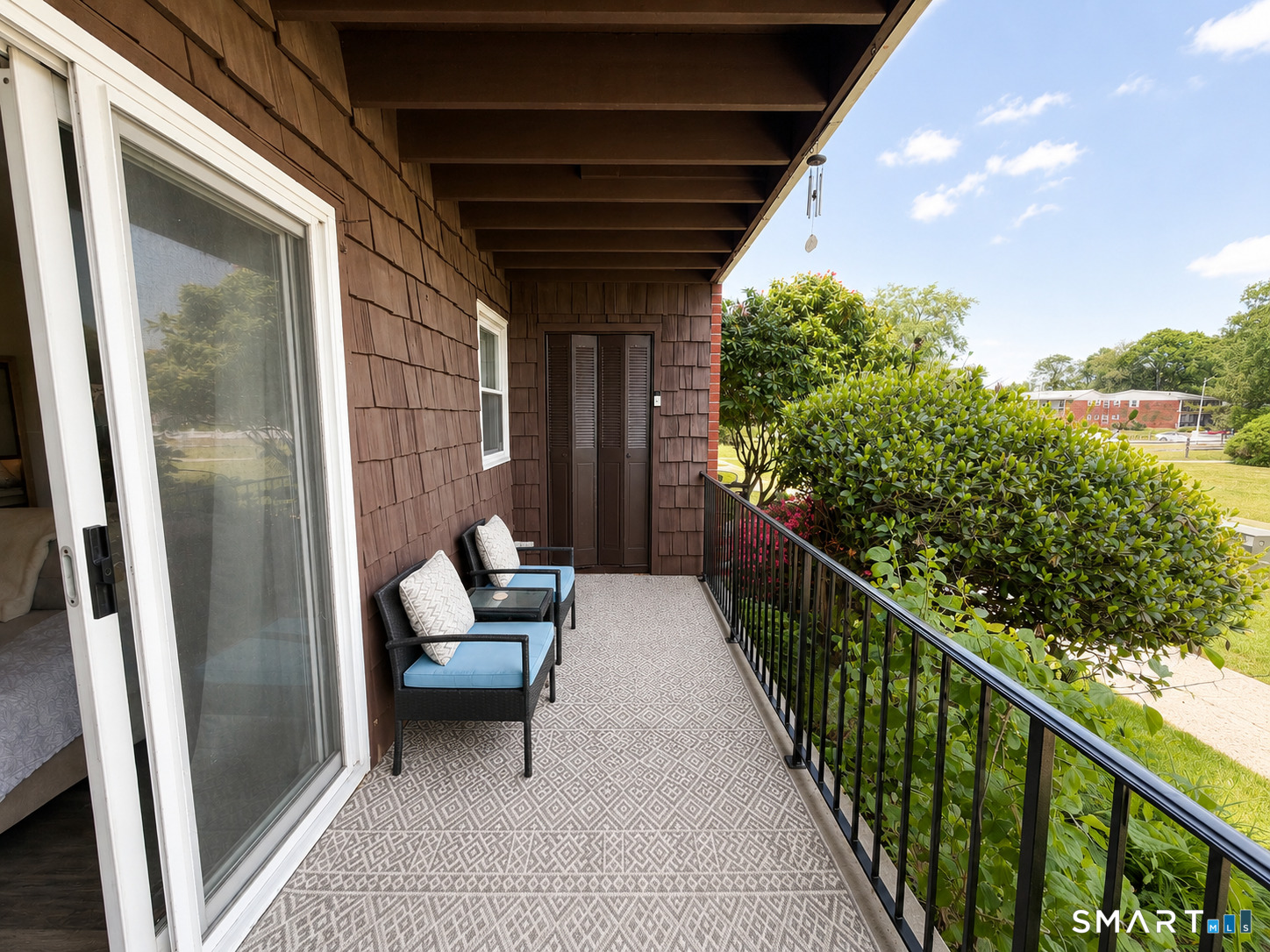83 East Broadway Milford CT 06460