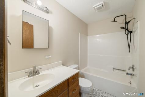 1081 New Haven Road Naugatuck CT 06770