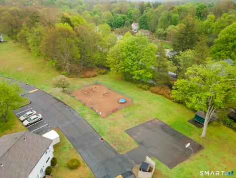1081 New Haven Road Naugatuck CT 06770