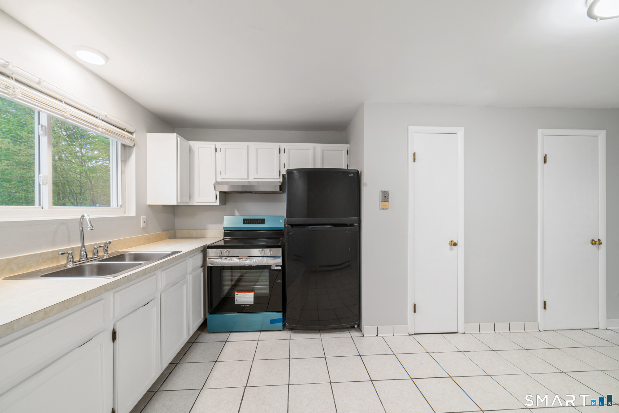 1081 New Haven Road Naugatuck CT 06770