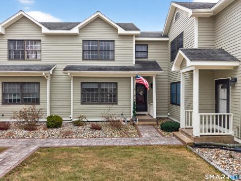 906 Canterbury Lane Colchester CT 06415