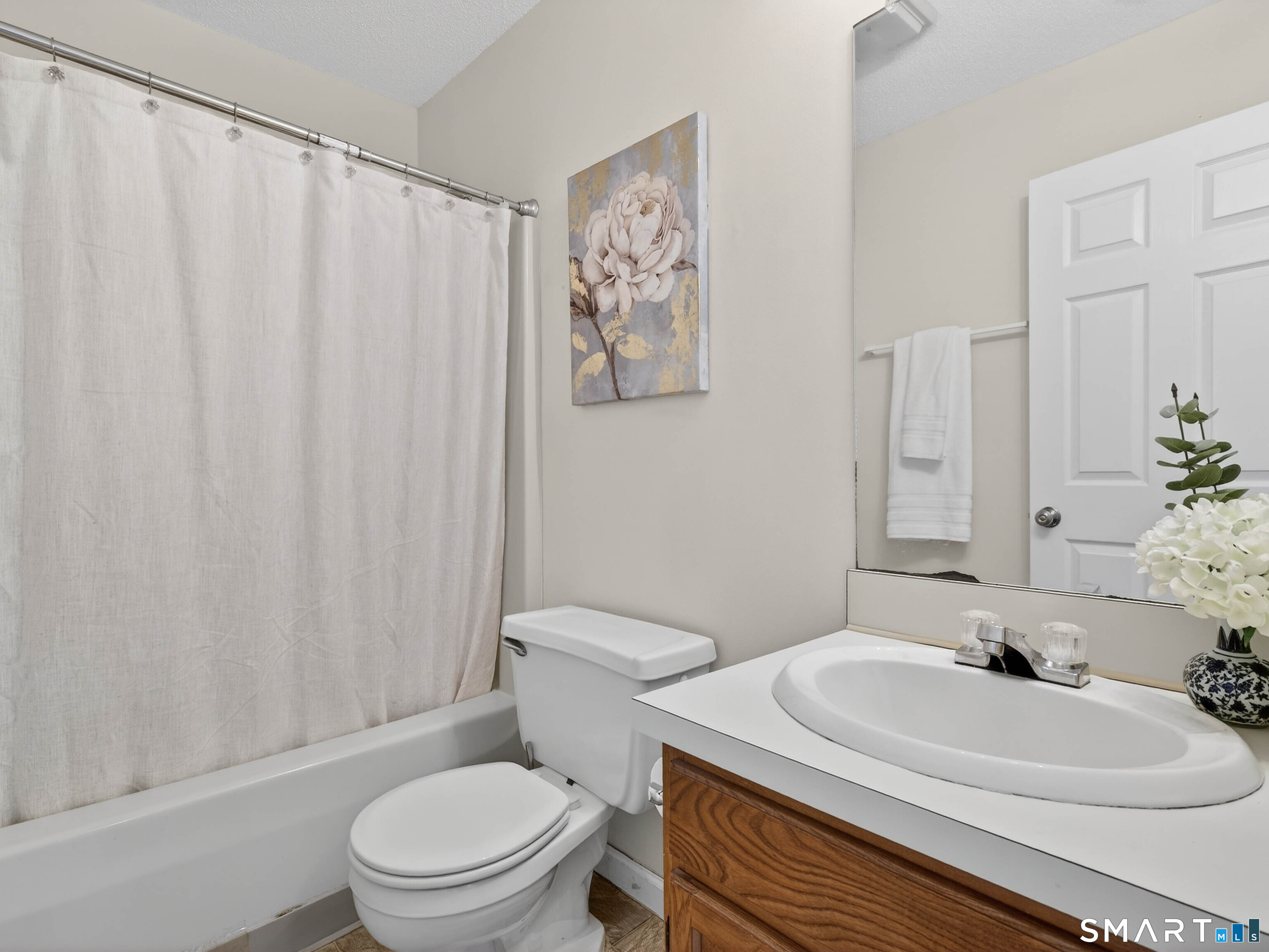 906 Canterbury Lane Colchester CT 06415