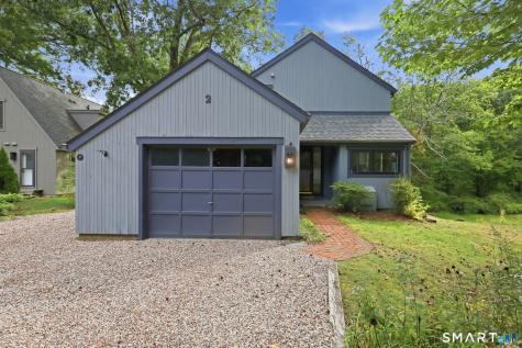 2 Pond Circle Avon CT 06001