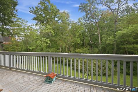 2 Pond Circle Avon CT 06001