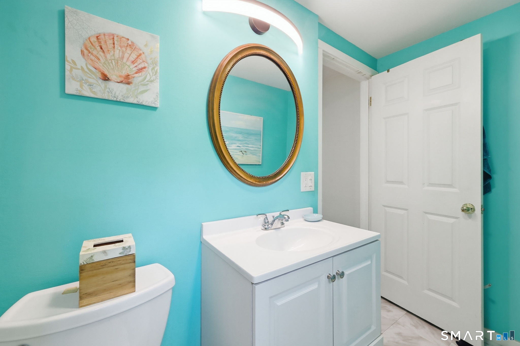 2 Pond Circle Avon CT 06001