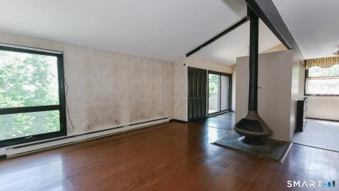 121 Country Squire Drive Cromwell CT 06416