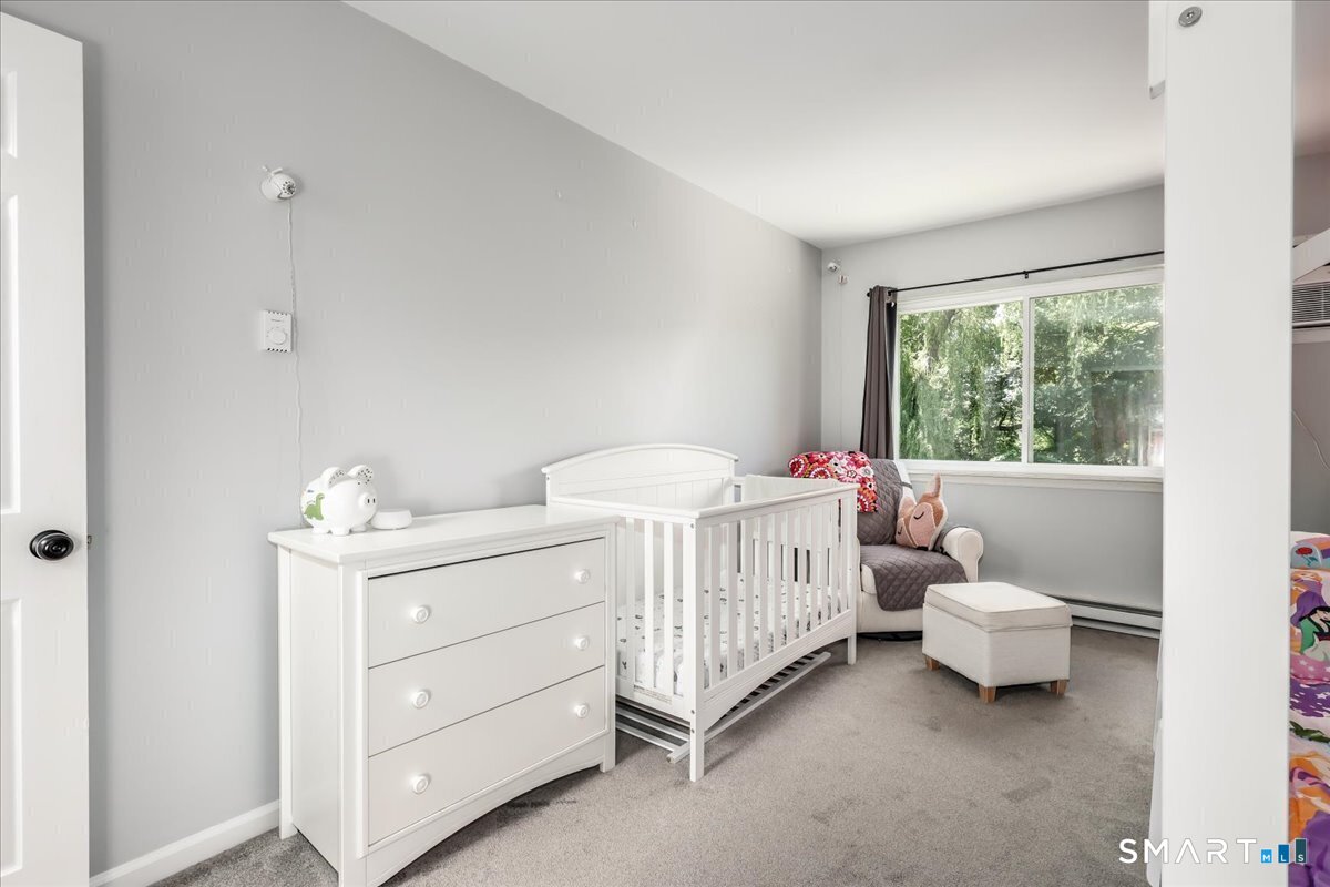 136 Pembroke Road Danbury CT 06811