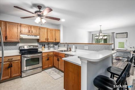 136 Pembroke Road Danbury CT 06811