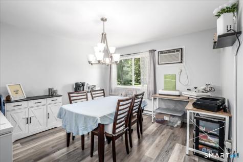136 Pembroke Road Danbury CT 06811