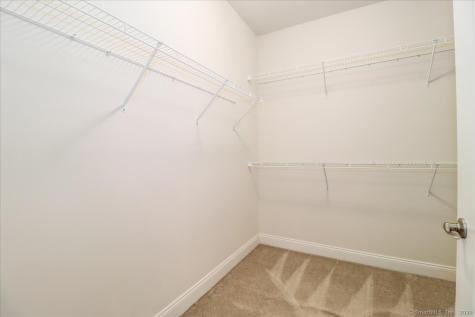 603 Brookside Court Newtown CT 06470