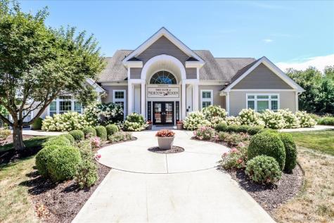 603 Brookside Court Newtown CT 06470