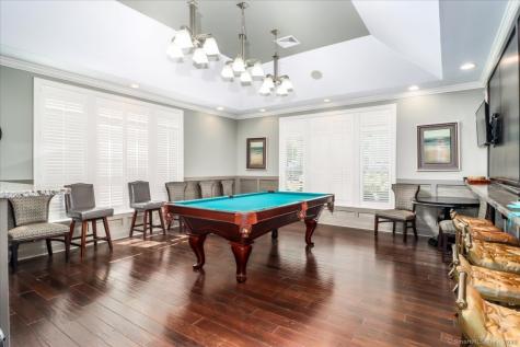 603 Brookside Court Newtown CT 06470