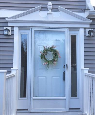 10 Linden Court Bloomfield CT 06002