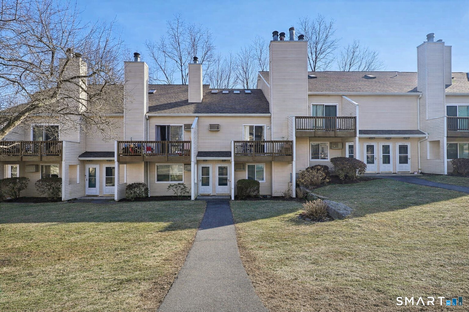 8 Rose Lane Danbury CT 06811