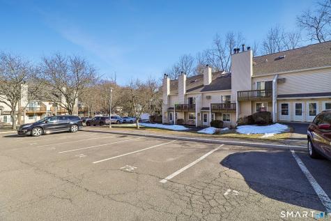8 Rose Lane Danbury CT 06811