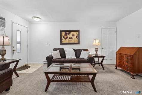 8 Rose Lane Danbury CT 06811