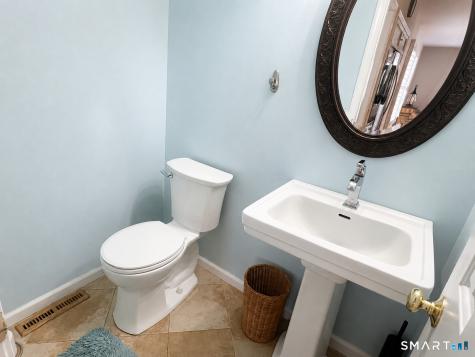 48 Ledgewood Drive Brookfield CT 06804