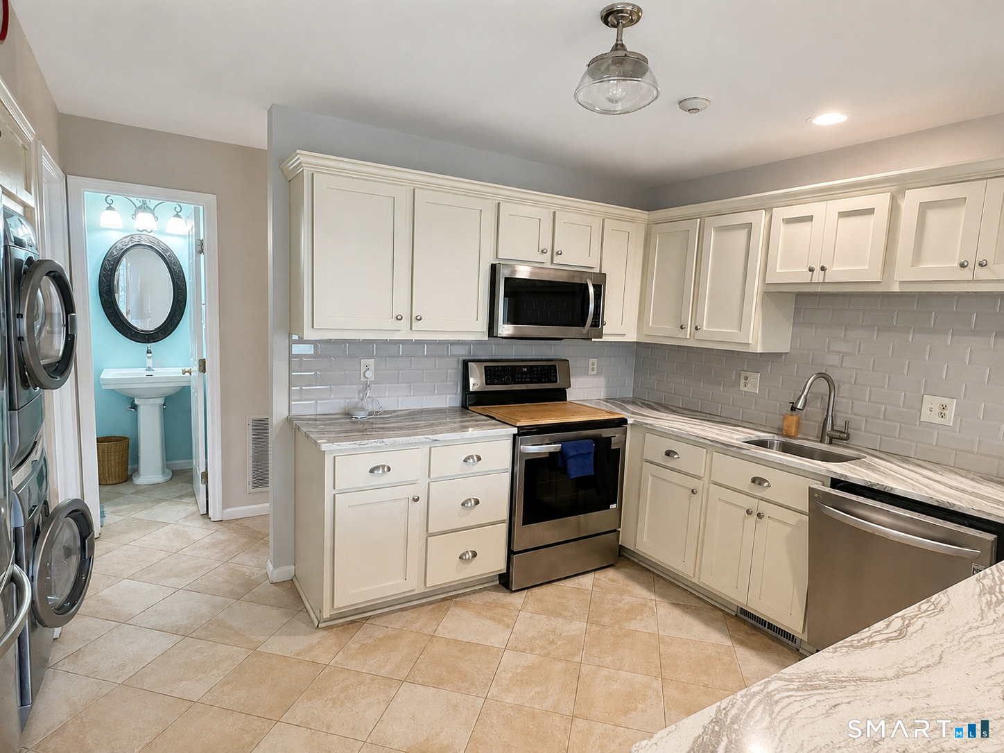 48 Ledgewood Drive Brookfield CT 06804