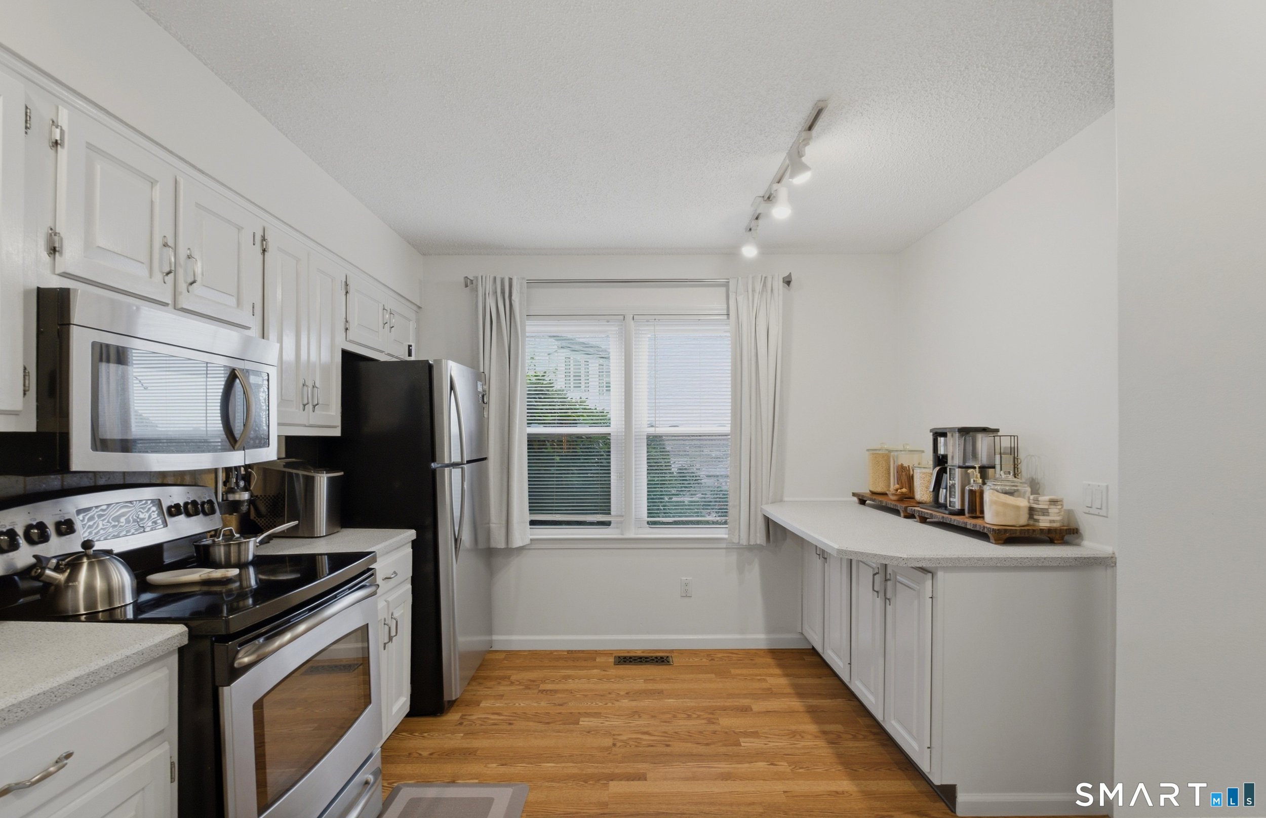 55 Mill Plain Danbury CT 06811