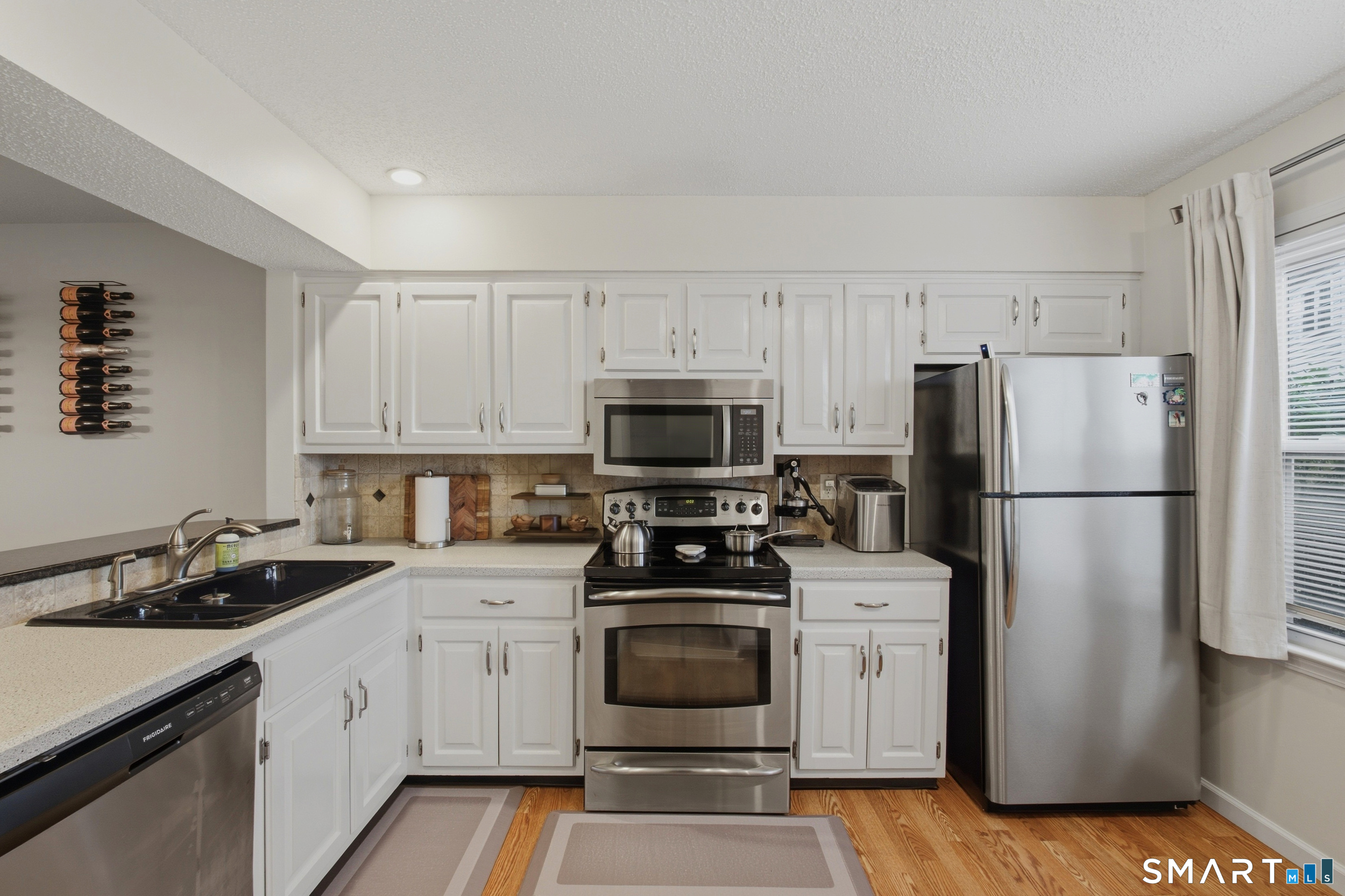 55 Mill Plain Danbury CT 06811
