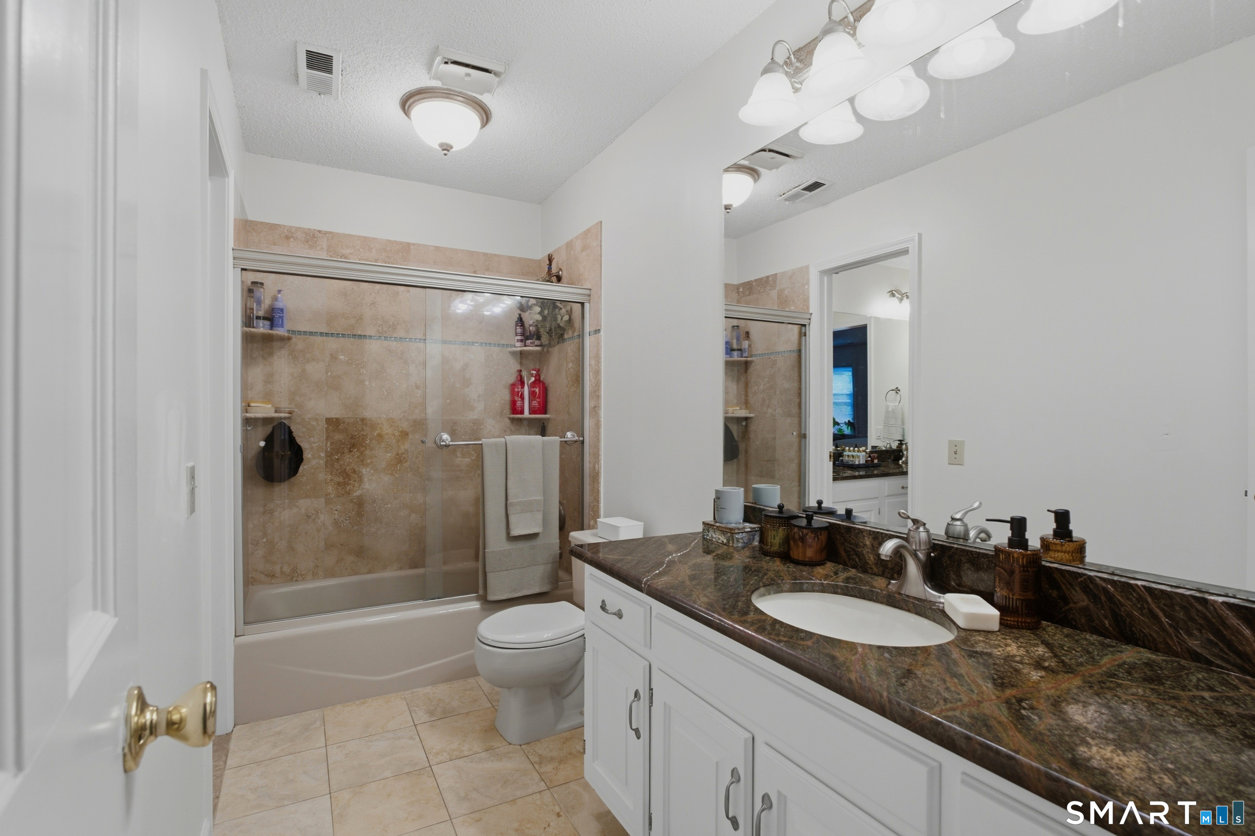 55 Mill Plain Danbury CT 06811