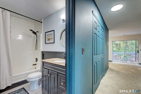 193 Oakland Street Manchester CT 06042
