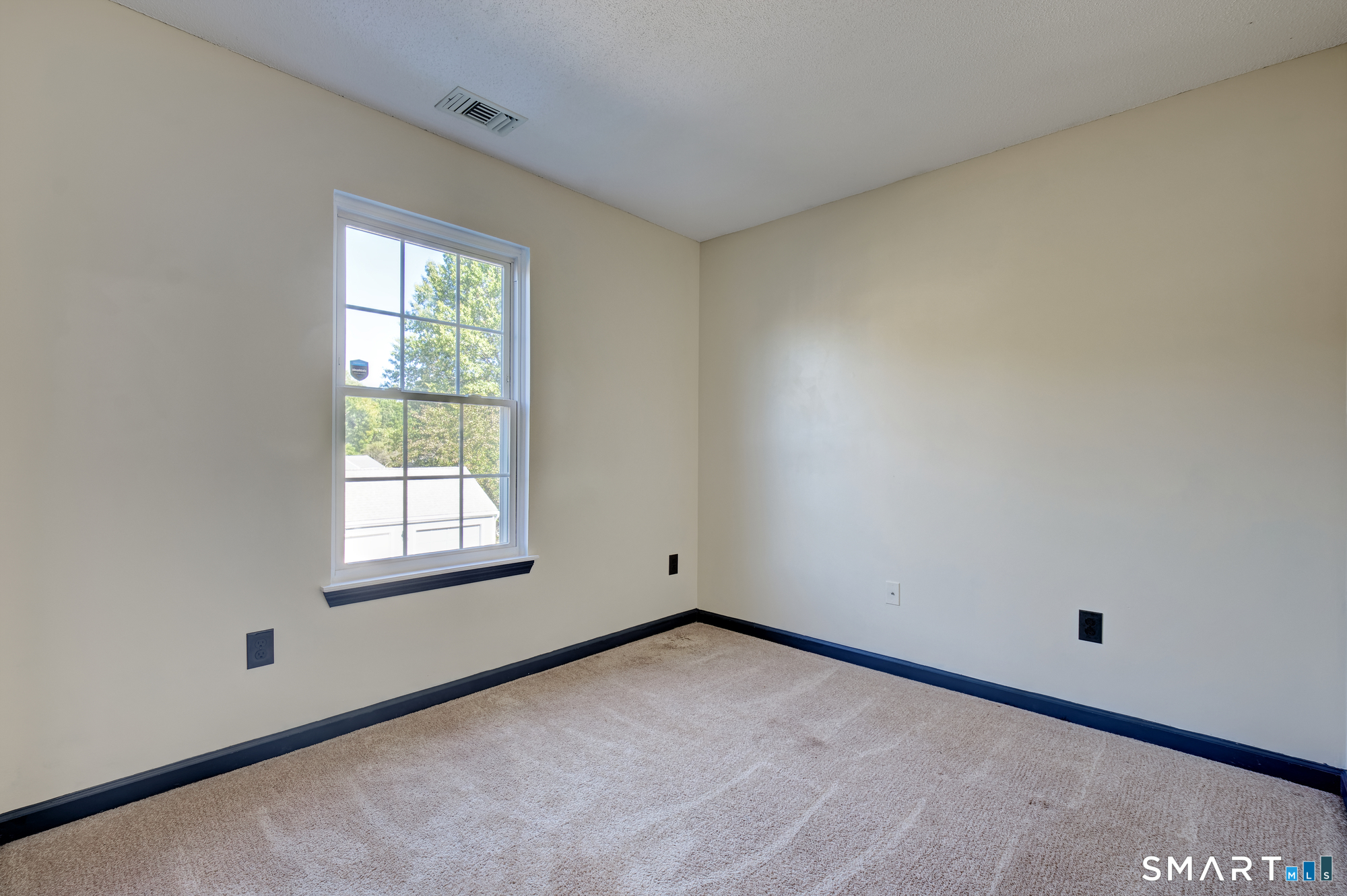 193 Oakland Street Manchester CT 06042