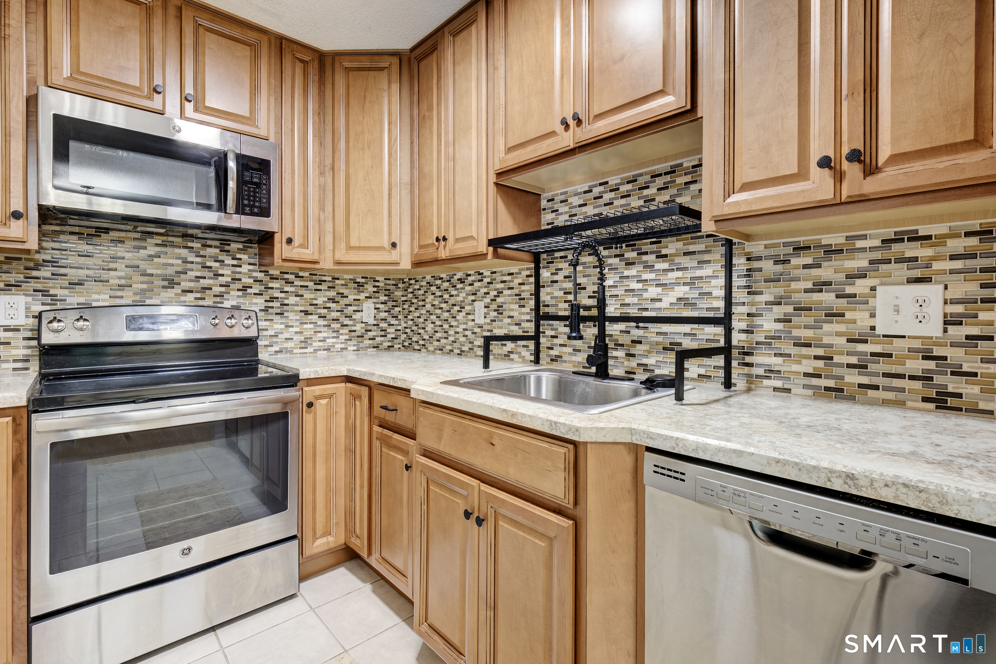 193 Oakland Street Manchester CT 06042