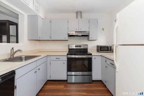 9 Highpoint Court Woodbury CT 06798